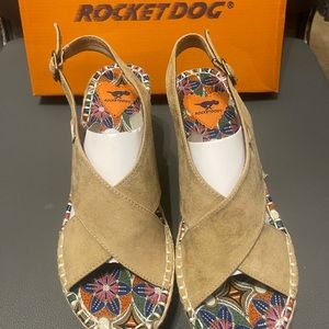 Tan suede wedge Sandals